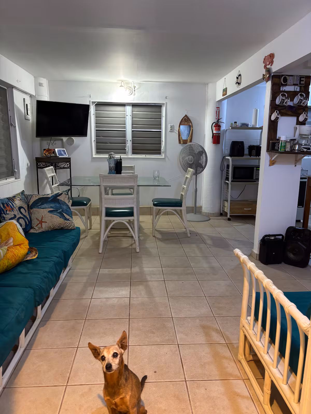 Living room 2
